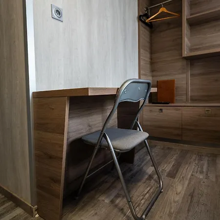 La Rocade Hotell 2*