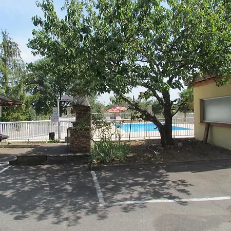 Отель La Rocade Памье