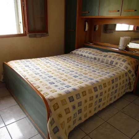 Hotel La Rocade